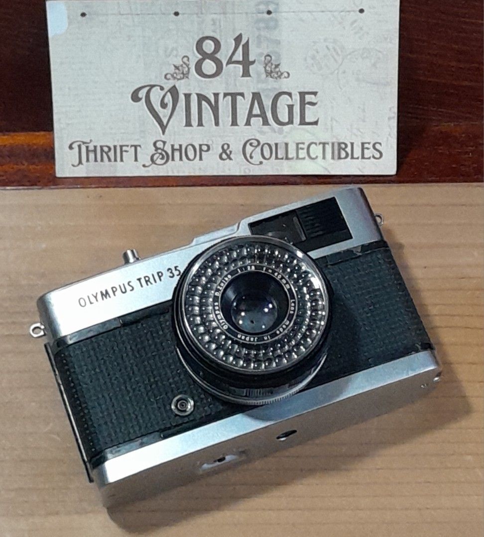 Olympus Trip 35 (Category: Cameras) located in Las Pinas. Submitted by 84vintage (Listing ID 1438281247, Image 1). Description: Actual photos posted. Please examine them carefully as they are part of the description. --📌 MUST READ Before Dealing with us 📌-- ⚠️Price is posted. No lowballs please. ⚠️Vintage items are only sold As Is Where Is. If you want new items without any flaws, you can buy at the mall. Please manage your expectations. ⚠️Pick