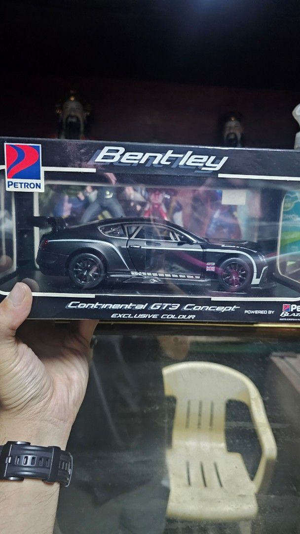 Petron bentley bnew (Category: Luxury Bags & Wallets) located in Valenzuela. Submitted by tonshingwa (Listing ID 1438140560, Image 1). Description: For sale petron bentley bnew For only 800 pesos.