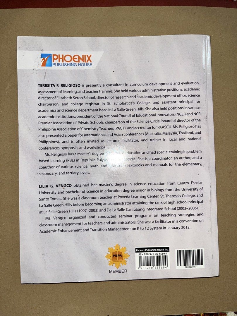 PHOENIX Earth and Life Science Textbook 2nd Edition (Category: Textbooks) located in Malabon City. Submitted by erichiee (Listing ID 1438246984, Image 2). Description: - Earth and Life Science Textbook (2nd Edition) - For K to 12 Curriculum - Published by Phoenix Publishing House - Authored by Teresita F. Religioso and Lilia G. Vengco - Covers Earth and Life Science topics Flaws -missing pages.