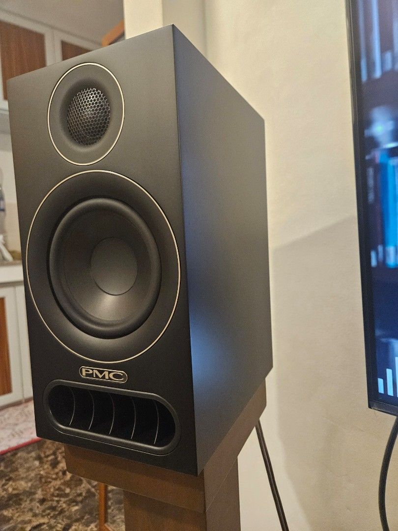 PMC Prodigy1 Speaker (Category: Soundbars, Speakers & Amplifiers) located in Malvar. Submitted by kapeko2 (Listing ID 1438127836, Image 2). Description: - PMC Prodigy1 - Pair - Already burn in,lightly use (use in room set up) - complete with manual and box - includes grille which is purchase seperately - 5 star review, do your own research for the performance - no dent or scratches - you can test all you want - for pick up or meet up in Festival 