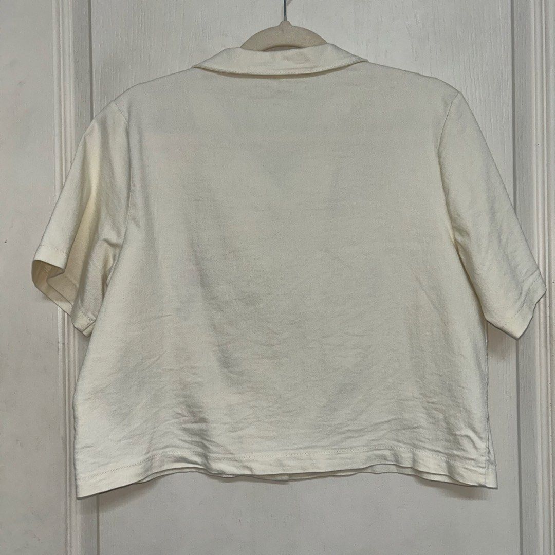 Preloved | BKK Light Green Embroidered Top (Category: Blouses) located in Caloocan City. Submitted by trisdeclutters (Listing ID 1438189210, Image 2). Description: Last price already Bust: 38" Length: 17.5" Lukutin so need plantsahin lagi No flaws, used 3x only Orig price: ₱700 ‼️no reservations, exchange, cancellation, return, refund‼️.