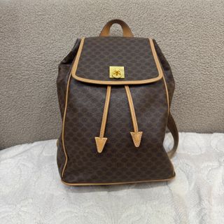 (Category: ) located in . Submitted by onesvintageluxury (Listing ID 1438145044, Image 1). Description: .