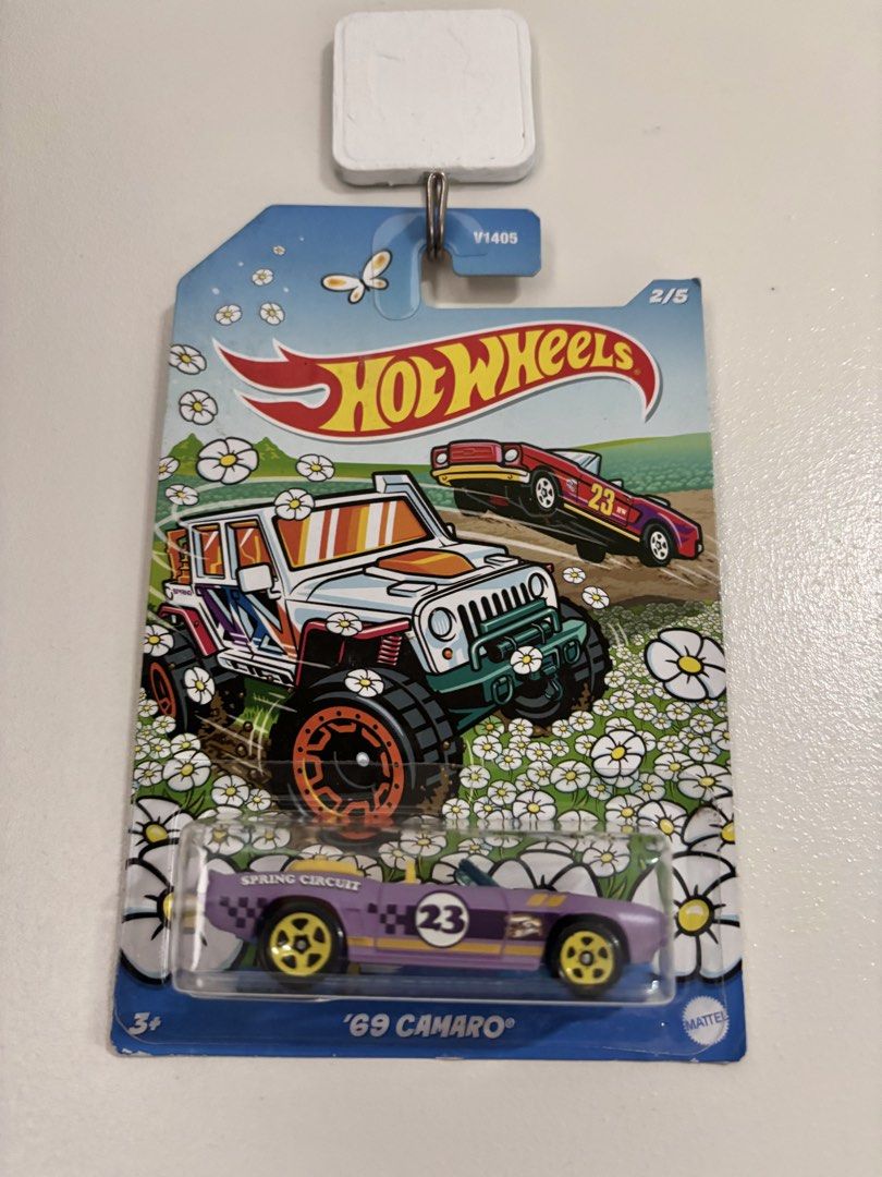 Purple/Violet Hot Wheels '69 Camaro Spring Diecast (Category: Vehicle & Diecast Models) located in Manila. Submitted by purplemagic29 (Listing ID 1438129098, Image 2). Description: For purple diecast collectors! 💅.