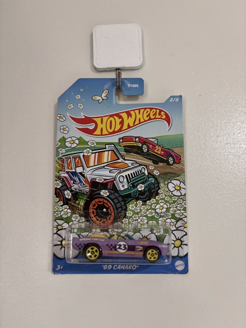 Purple/Violet Hot Wheels '69 Camaro Spring Diecast (Category: Vehicle & Diecast Models) located in Manila. Submitted by purplemagic29 (Listing ID 1438129098, Image 1). Description: For purple diecast collectors! 💅.