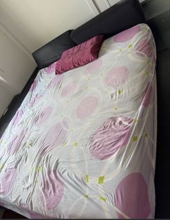 (Category: ) located in . Submitted by Yi_Lyn (Listing ID 1438123563, Image 1). Description: .