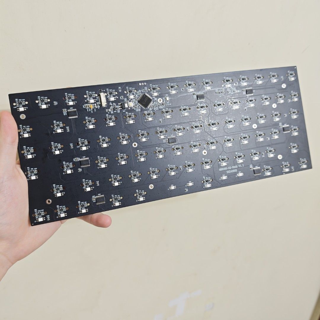 Rainy75 RT PCB （分類：電腦鍵盤及相關產品）位於 Hong Kong。 由 tsunamitech 提交（商品編號 1438205821，圖片 2）。簡介： For More Information Feel Free To Message - No Issues。