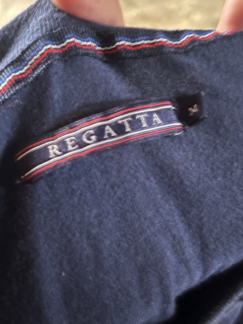 Regatta Navy Blue T-shirt - Size M (Category: Tshirts & Polo Shirts ) located in Manila. Submitted by andreiming84756 (Listing ID 1438175039, Image 2). Description: - Navy blue Regatta t-shirt - Size: M - Crew neck with striped detail - Small logo on chest.