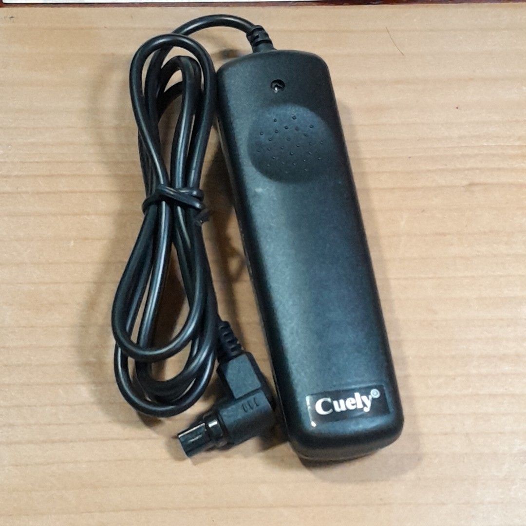 Remote Cable for Canon 30D, 40D, etc. (Category: Cameras) located in Las Pinas. Submitted by 84vintage (Listing ID 1438282158, Image 1). Description: #0006 Actual photos posted. Please examine them carefully as they are part of the description. --📌 MUST READ Before Dealing with us 📌-- ⚠️Price is posted. No lowballs please. ⚠️Vintage items are only sold As Is Where Is. If you want new items without any flaws, you can buy at the mall. Please mana