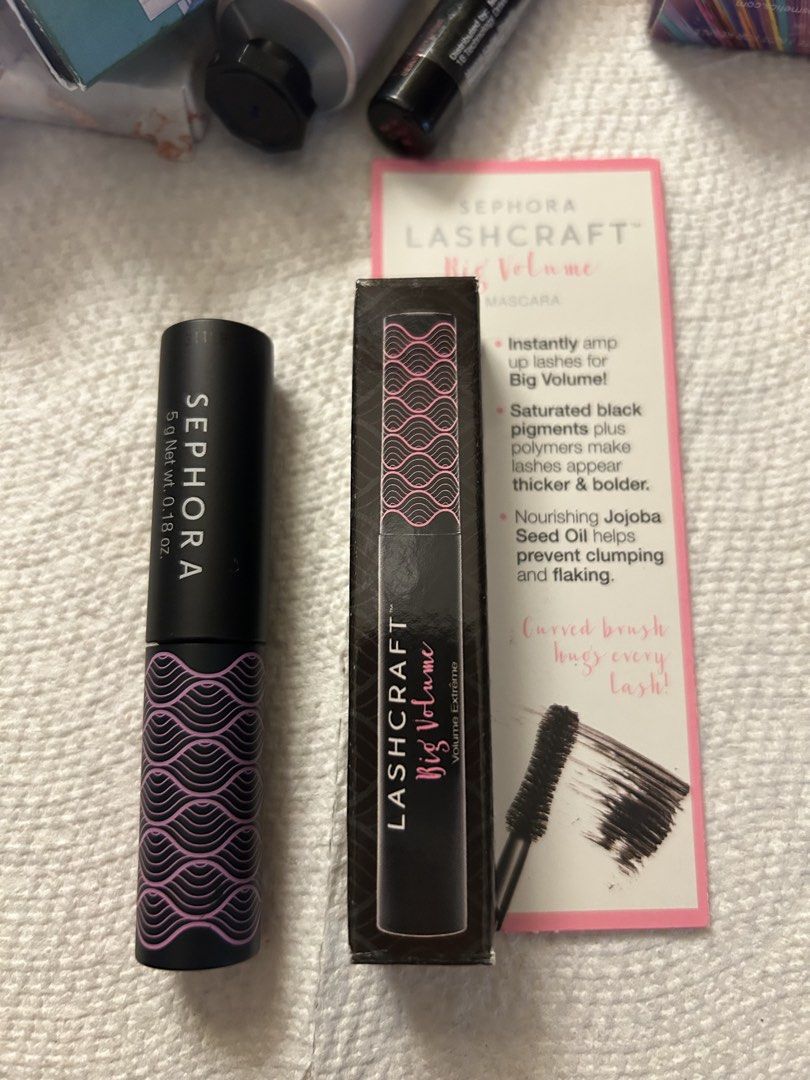Sephora Lashcraft Big Volume Mascara (Category: Makeup) located in Angeles City. Submitted by mycl0set (Listing ID 1438132721, Image 1). Description: - Sephora Lashcraft Big Volume Mascara for big, bold lashes. - Contains saturated black pigments for intense color. - Features a curved brush to hug every lash. - Infused with Jojoba Seed Oil to prevent clumping and flaking. - Creates thicker and fuller-looking lashes..