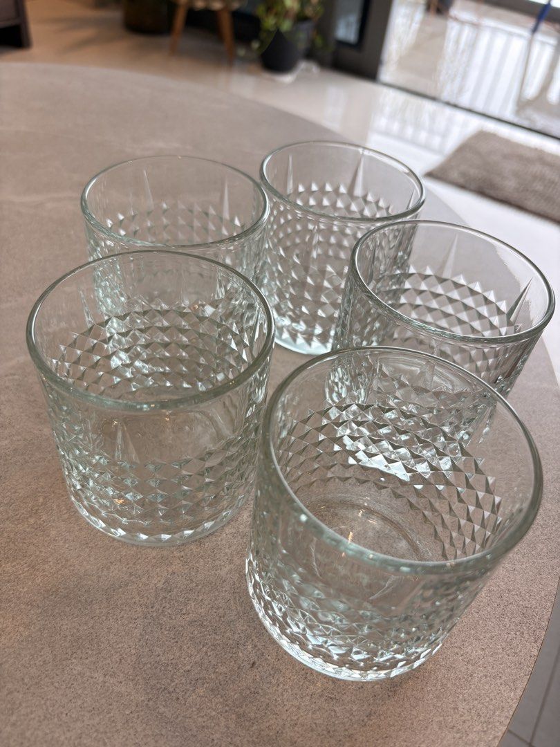 Set of 5 Diamond Cut Drinking Glasses455736638435512322