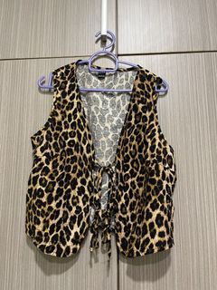 (Category: ) located in . Submitted by preloved_stuff29 (Listing ID 1438212810, Image 1). Description: .