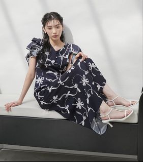 （分類：）位於 。 由 monaau 提交（商品編號 1438246348，圖片 1）。簡介： 。