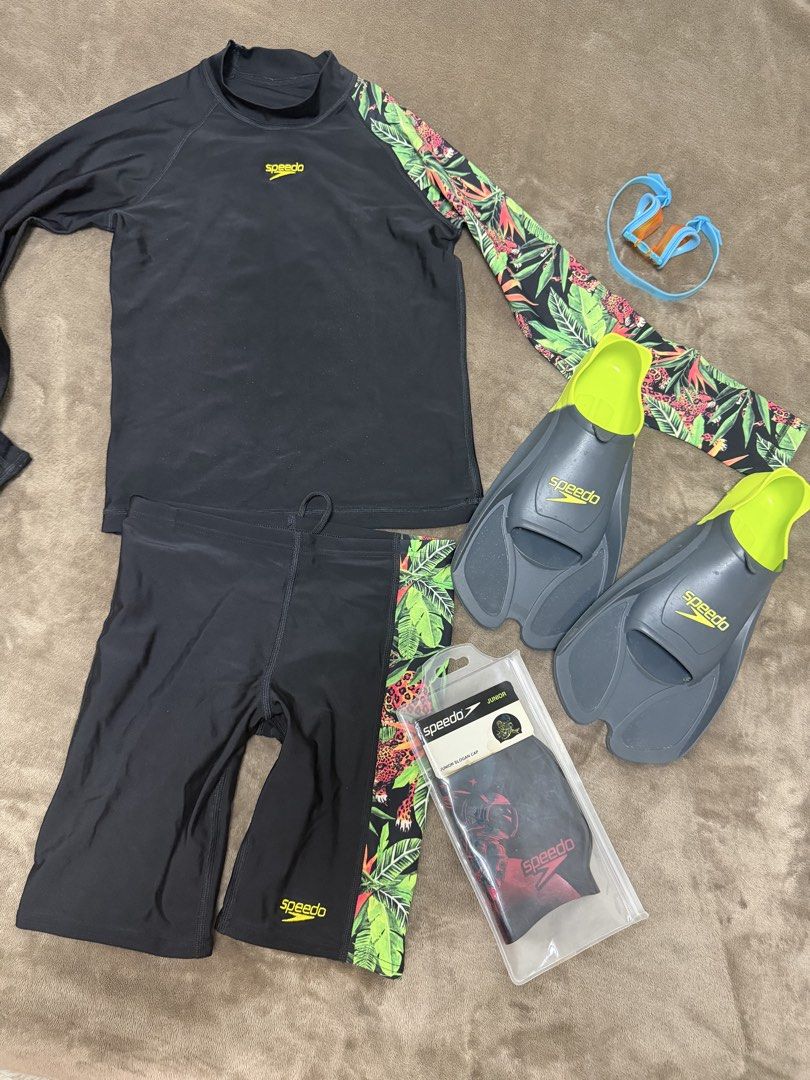 Speedo Boys Swimwear Set (Category: Babies & Kids Fashion) located in Cavite. Submitted by Poppita (Listing ID 1438287839, Image 1). Description: Guaranteed authentic bought at SM Moa Selling for less than half the price AS SET ONLY Speedo swimwear set Fins Goggles Cap In very good condition best fits 7-9 years old refer to pictures for the size and dimension *color may vary due to lighting .