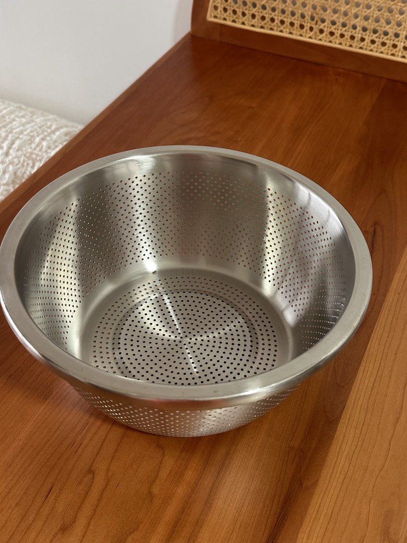Stainless Steel Colander - Brand New455616397837619200