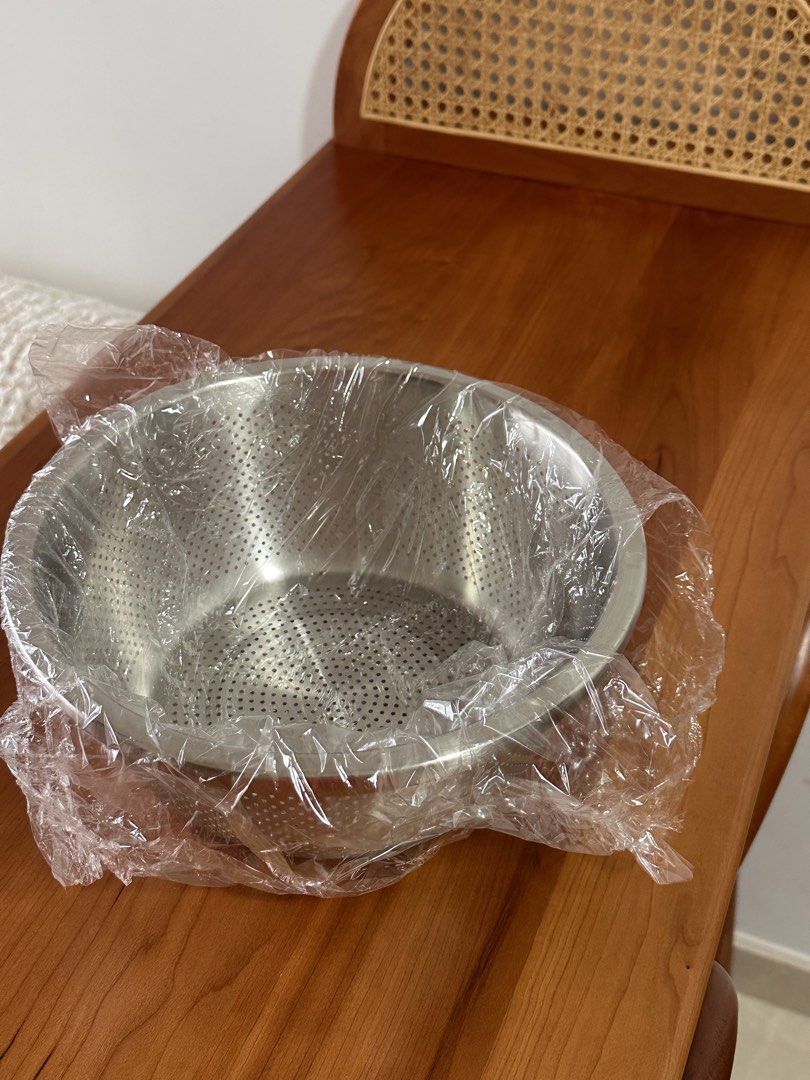 Stainless Steel Colander - Brand New455616397837619201