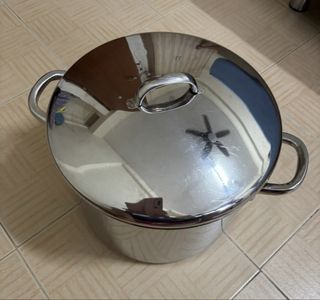 (Category: ) located in . Submitted by hangar82 (Listing ID 1438207204, Image 1). Description: .
