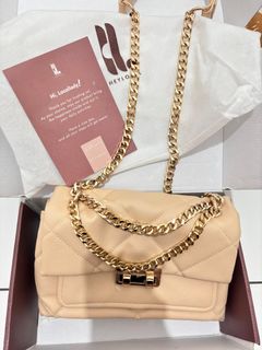 (Kategori: ) berada di . Dikirim oleh nyanyaaa (ID iklan 1438156059, Gambar 1). Deskripsi: .