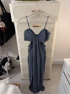(Category: ) located in . Submitted by ccclearmywardrobe (Listing ID 1438281374, Image 1). Description: .
