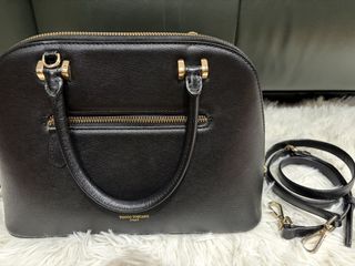 (Category: ) located in . Submitted by shopinheaven (Listing ID 1438277251, Image 1). Description: .
