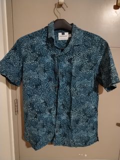 (Category: ) located in . Submitted by kimchiclothing333 (Listing ID 1438278518, Image 1). Description: .