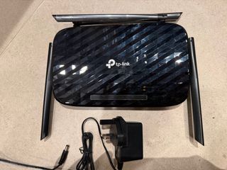TP-Link High-Speed Router461692428753326080