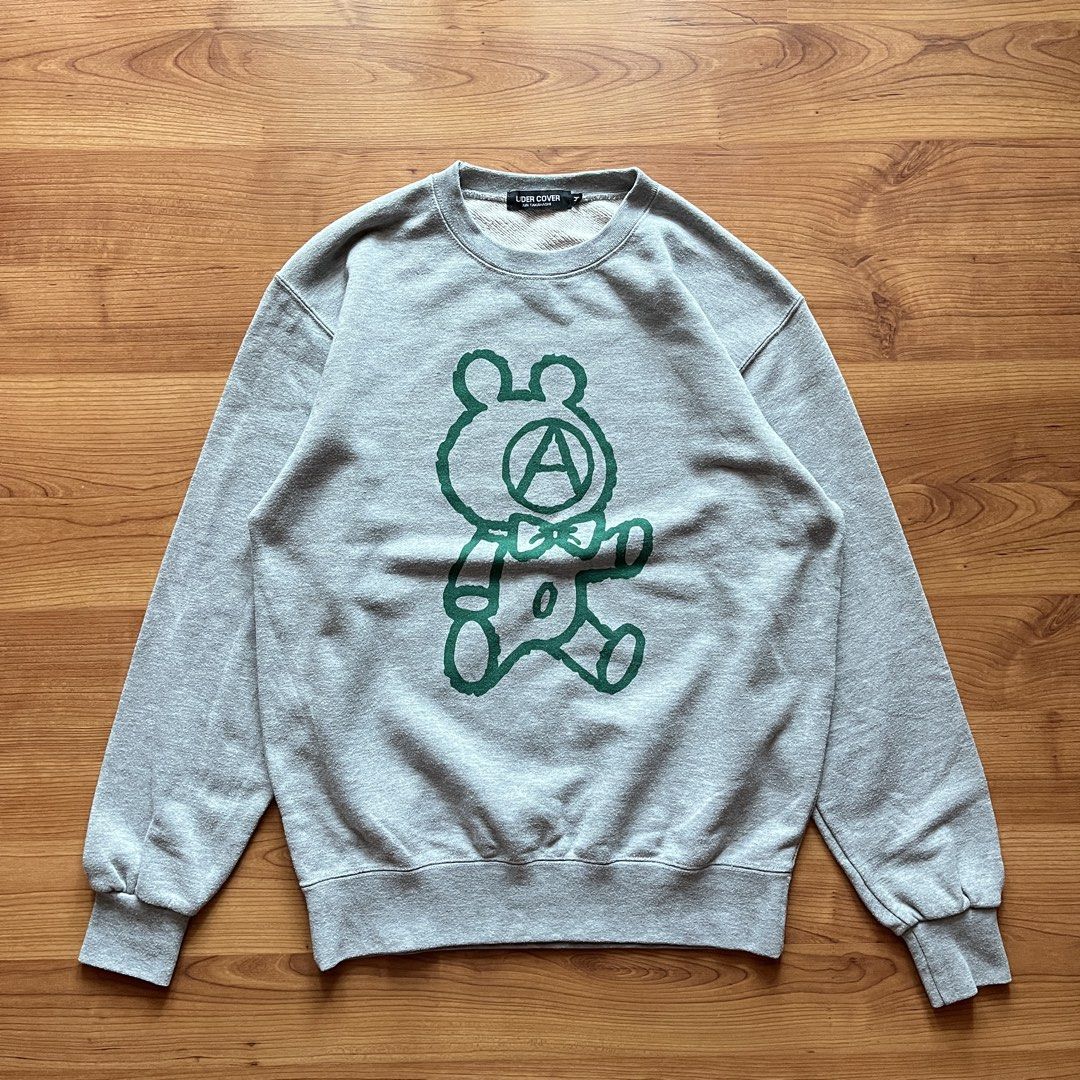 Undercover Sweatshirt Streetwear (Category: Tshirts & Polo Shirts ) located in Taytay. Submitted by mottainaidotjp (Listing ID 1438190207, Image 1). Description: ITEM NAME : Undercover anarchy bear sweatshirt. Condition : good condish (has lints see photos to appreciate but still lot of life to wear. Size : Medium Dimensions : Length 25.5" Width 21" •NO LONG RESERVATION(will require down payment) •FIRST TO PAY GETS THE ITEM •READ EVERYTHING BEFOR
