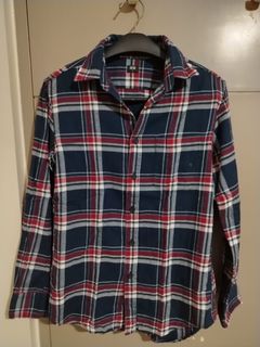(Category: ) located in . Submitted by kimchiclothing333 (Listing ID 1438278040, Image 1). Description: .