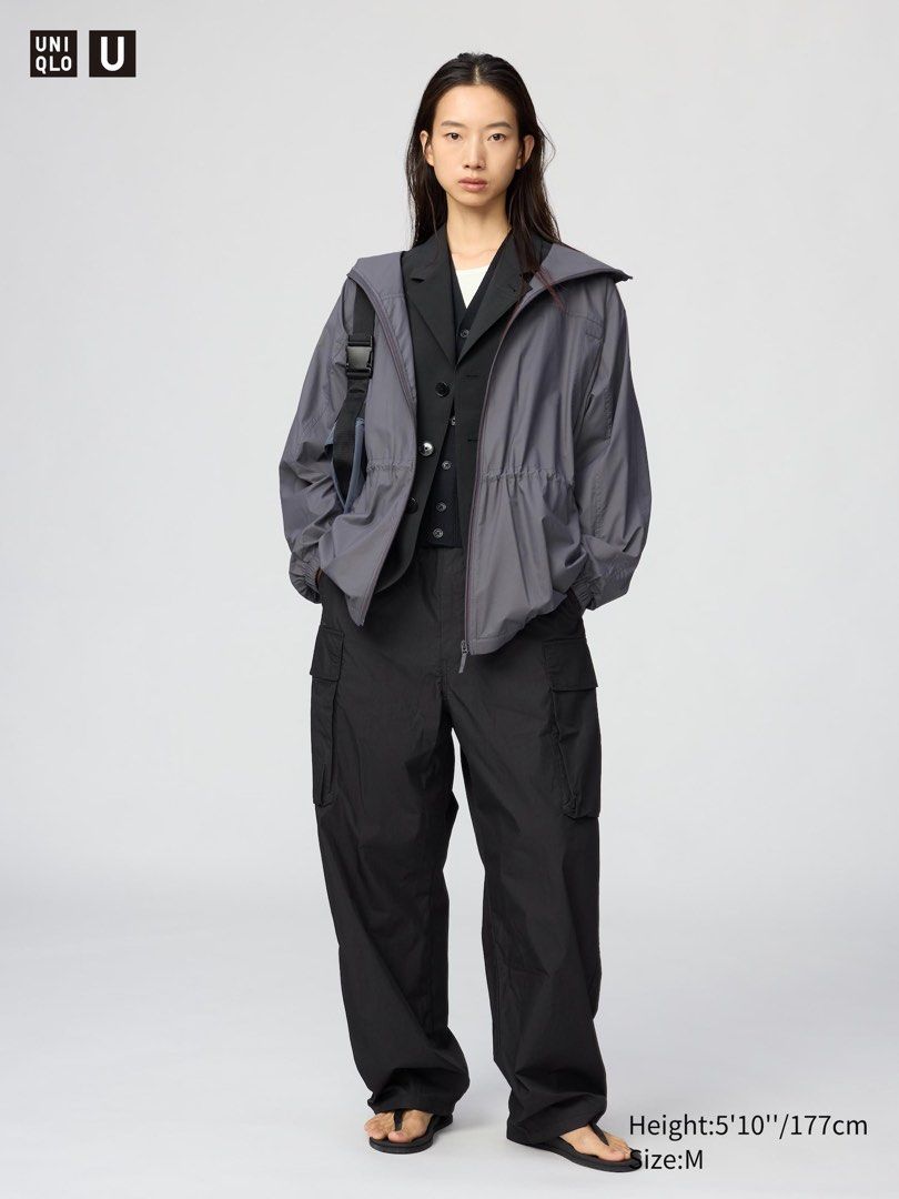 Uniqlo Wide Fit Cargo Pants (Category: Trousers) located in Butuan. Submitted by cziee_ (Listing ID 1438149030, Image 3). Description: Bought it myself directly from the store and only used it once. Waist: 68-76 cm Length: 99.5 cm Leg Opening: 20.5 cm.