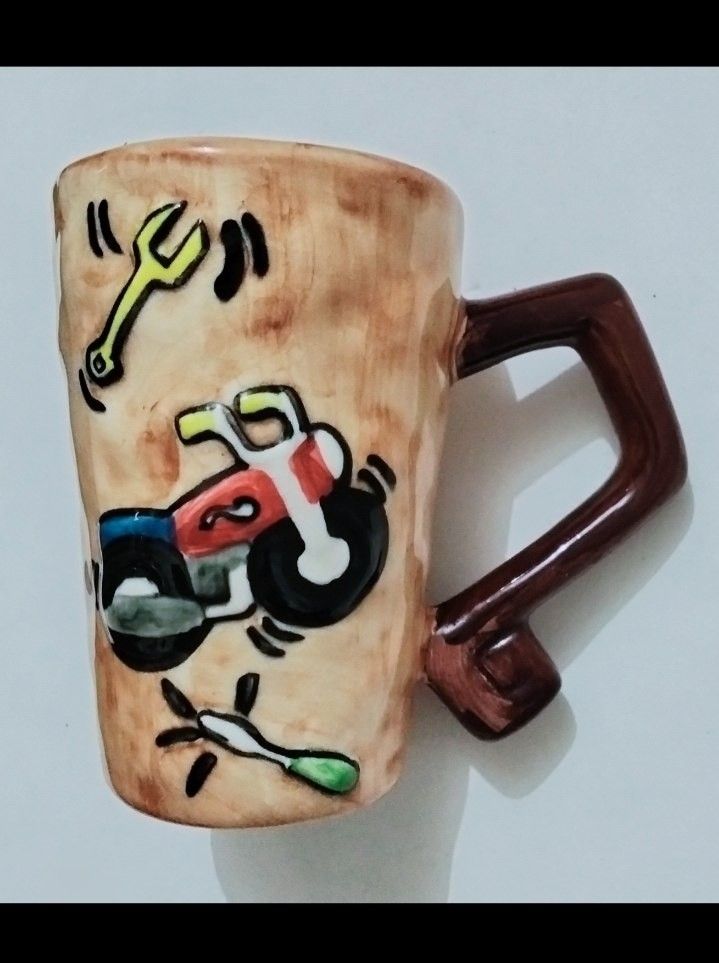 Unique Hand-Painted Ceramic Mug456150488365803521