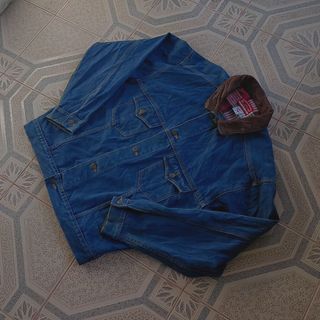 (Category: ) located in . Submitted by thriftmini88932 (Listing ID 1438239151, Image 1). Description: .