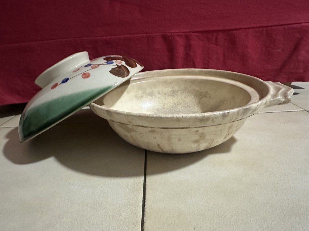 Vintage Floral Clay Pot456054073197875202