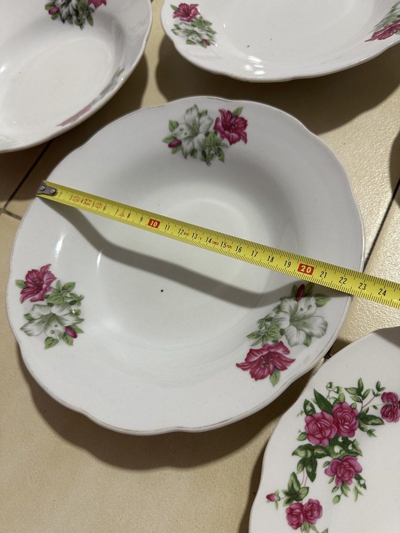 Vintage Floral Plates455836153047296003
