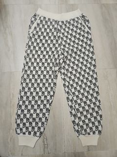 （分類：）位於 。 由 stephenl.c.m 提交（商品編號 1438277725，圖片 1）。簡介： 。