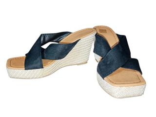 (Category: ) located in . Submitted by zoesmithshop (Listing ID 1438218964, Image 1). Description: .