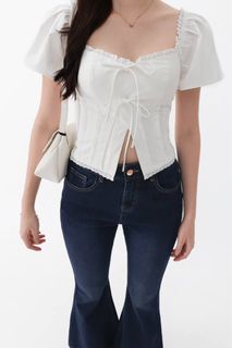 (Category: ) located in . Submitted by clothesaholic_rabbit (Listing ID 1438275483, Image 1). Description: .