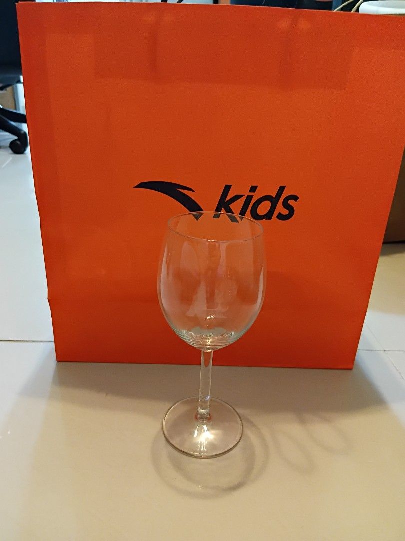 Wine Glasses455730511448657920