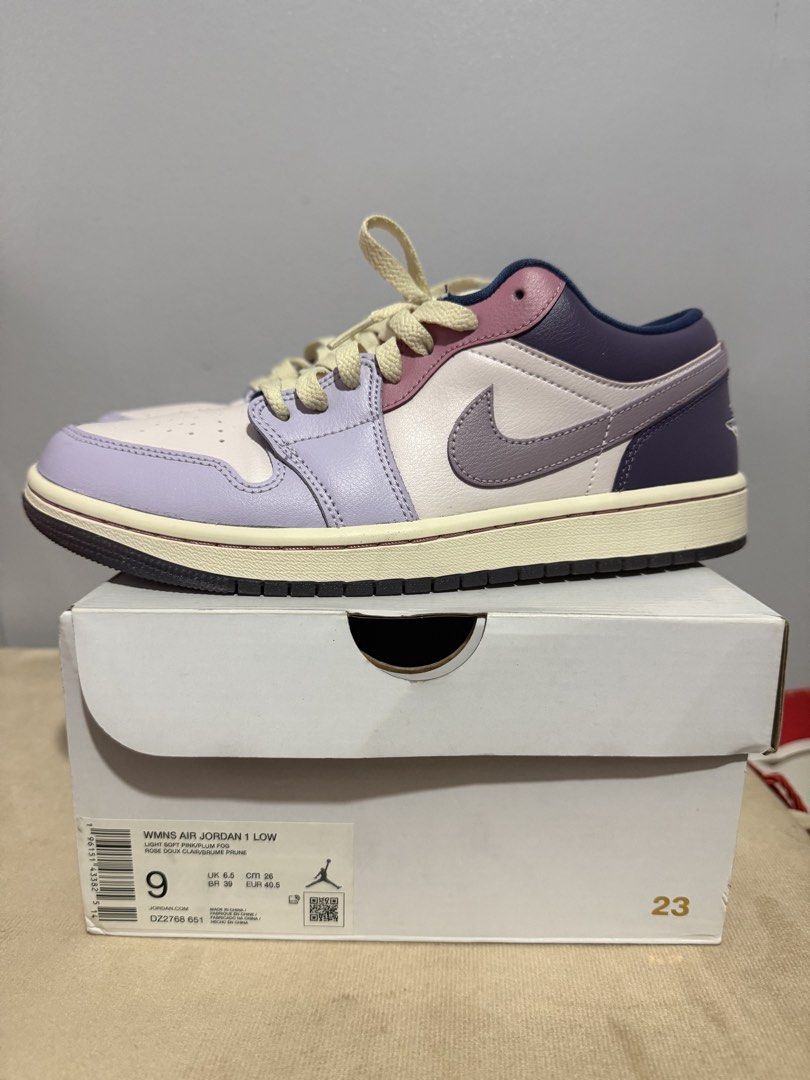 WMNS Air Jordan 1 Low - Size 9 (Category: Sneakers) located in Mandaluyong City. Submitted by annie_cun (Listing ID 1438228247, Image 1). Description: For Sale J1 Low Womens Colorway: Lightsoft pink/plum fog Complete w/ Box Size 9 wmns Used twice only No issue aside from signs of usage (very minimal creases - see on pic) RFS: Need funds Selling for 5k PHP Metro Manila area Pm me.