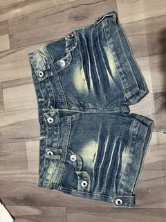 (Category: ) located in . Submitted by ashlynganda (Listing ID 1438296103, Image 1). Description: .