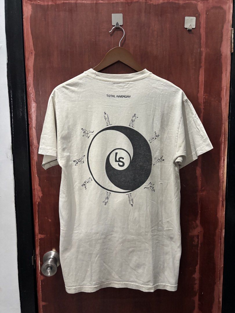 YIN YANG T-shirt (Category: Tshirts & Polo Shirts ) located in Valenzuela. Submitted by eightyythrift (Listing ID 1438303402, Image 1). Description: .