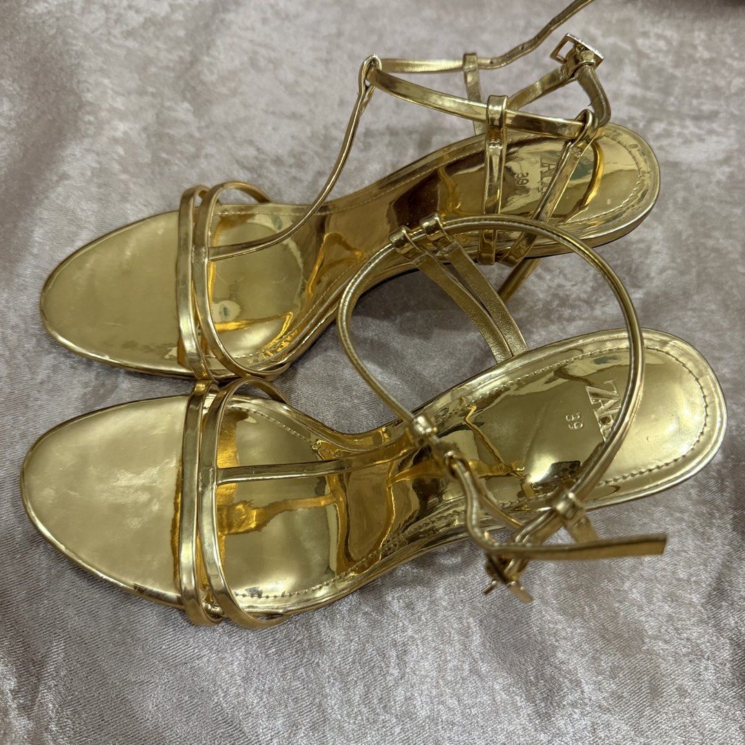 Zara Gold Strappy Heels (Category: Heels) located in Manila. Submitted by blossm (Listing ID 1438236275, Image 2). Description: Size EU 39 UK 6 US 8 so actually guys im a size 6 girly but it fit me so well. It can actually fit a size 6/7 and 8.