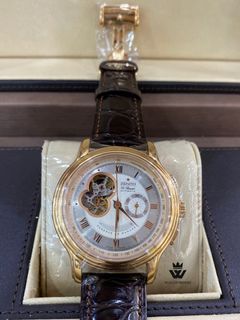 (Category: ) located in . Submitted by watches2u (Listing ID 1438196894, Image 1). Description: .