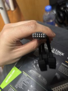 12VHPWR Graphics Card Power Cable462408638551173120