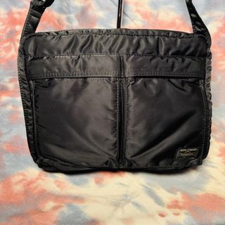 （分類：）位於 。 由 napohk 提交（商品編號 1438401086，圖片 1）。簡介： 。