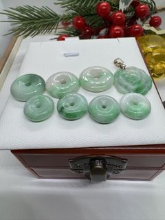 （分類：）位於 。 由 generationjade 提交（商品編號 1438447480，圖片 1）。簡介： 。