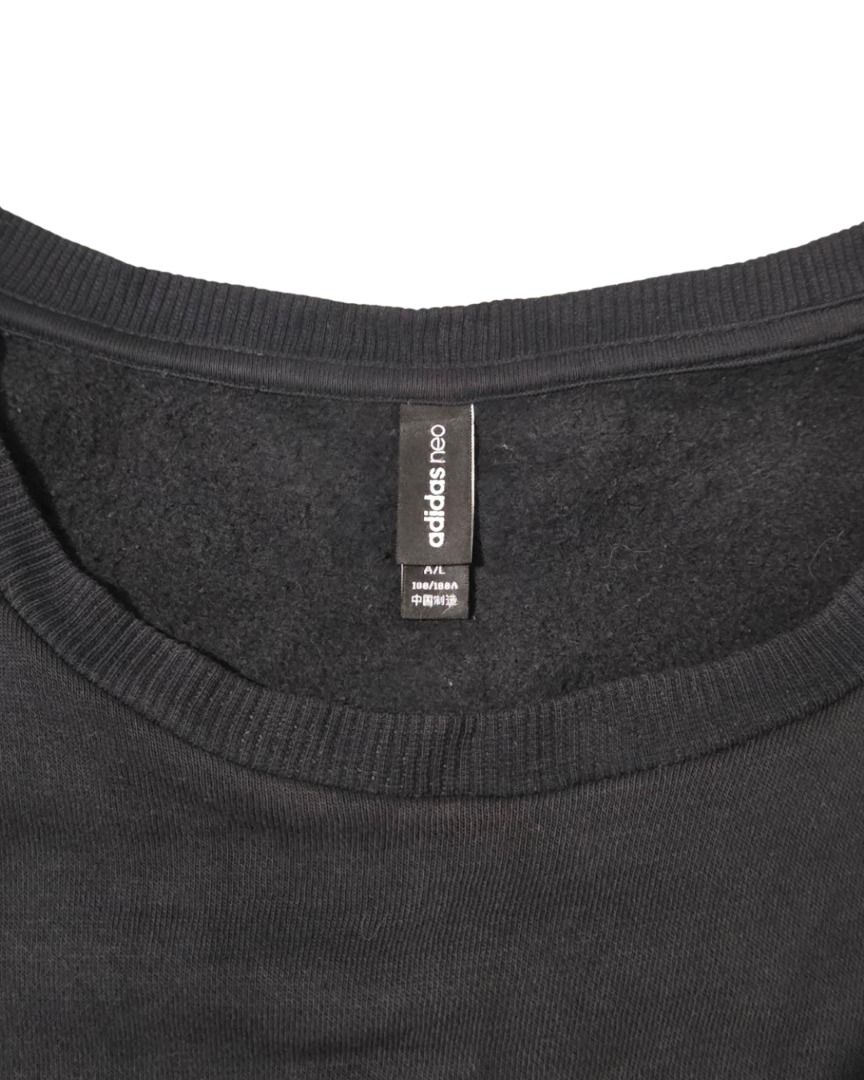 Adidas Neo crewneck sweatshirt (Category: Activewear) located in Calamba. Submitted by 2ndvibeph (Listing ID 1438304222, Image 2). Description: .
