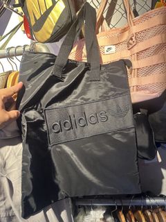 (Category: ) located in . Submitted by onestopthrift. (Listing ID 1438477852, Image 1). Description: .