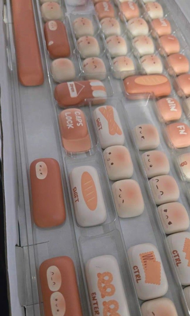 AKKO Bread-Themed Keycap Set - 138 Keys456733180959150083