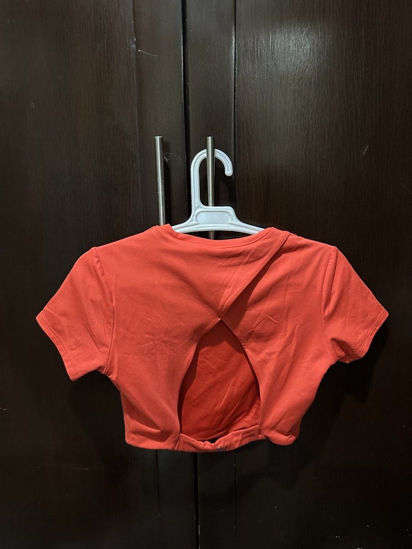 Alo Alosoft Cropped Backspin Top (Category: Others Tops) located in Cebu City. Submitted by dumpnsell (Listing ID 1438473560, Image 3). Description: - Red crop top - Open back design - Short sleeves - Crew neck - Lightweight and comfortable fabric - Ideal for workouts and casual wear.