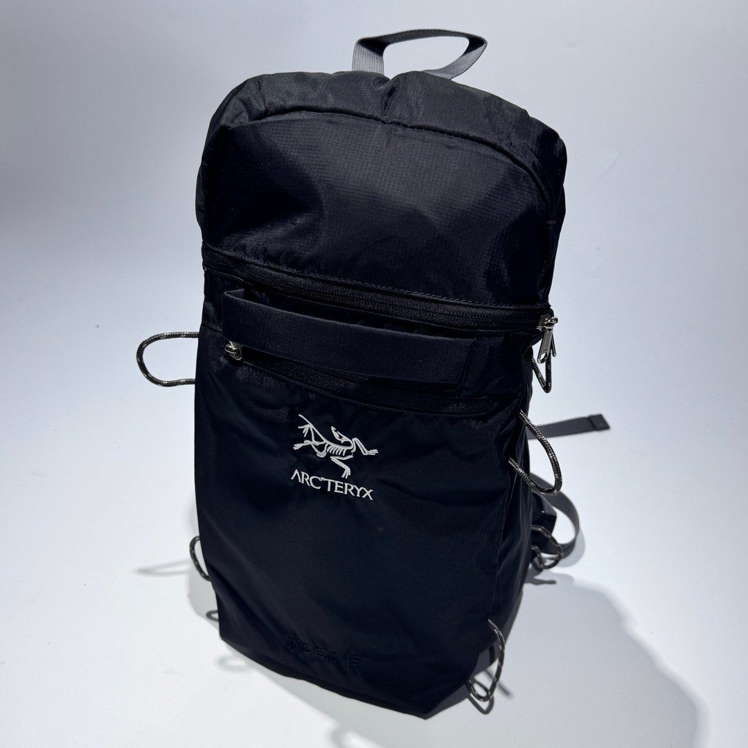 Arcteryx 15L BackPack (Category: Backpacks) located in Manila. Submitted by wisecloud_1b4b3c (Listing ID 1438393554, Image 2). Description: Arcteryx 15L BackPack Index Unisex -Lightweight -WaterProof -Dimes 17x12 Like New No issue 📍Baliuag Bulacan 🛵 Lalamove/Flash/JnT/LBC.