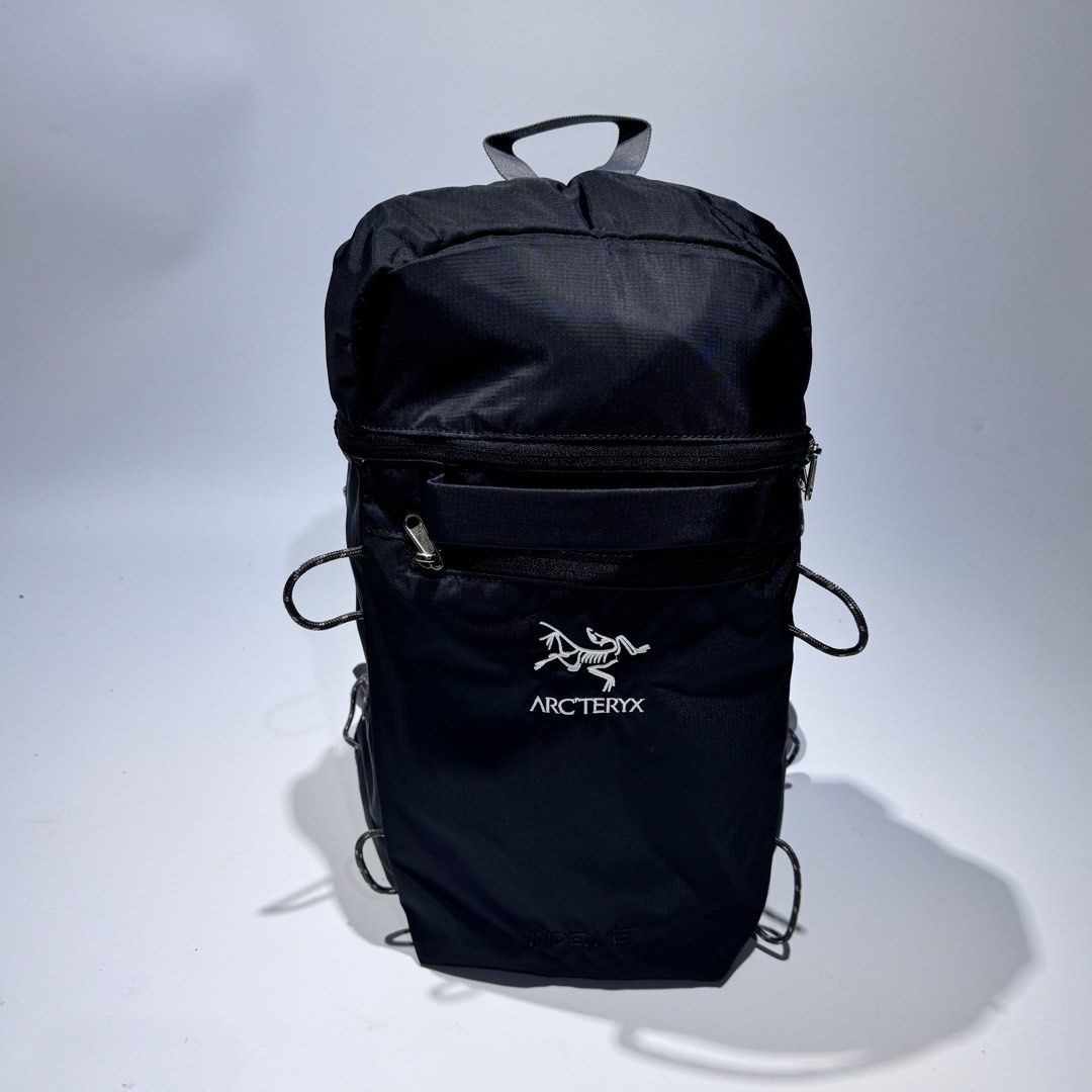 Arcteryx 15L BackPack (Category: Backpacks) located in Manila. Submitted by wisecloud_1b4b3c (Listing ID 1438393554, Image 1). Description: Arcteryx 15L BackPack Index Unisex -Lightweight -WaterProof -Dimes 17x12 Like New No issue 📍Baliuag Bulacan 🛵 Lalamove/Flash/JnT/LBC.